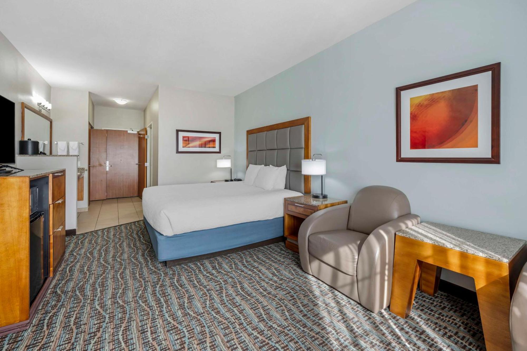 Best Western Plus Peppertree Inn At Омак Екстер'єр фото